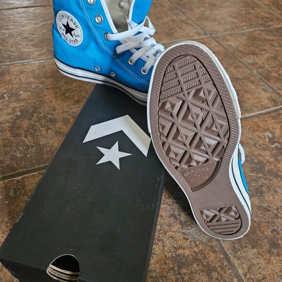 Converse Chuck Taylor AllStar Shoes, cyan blue, size 8.0 women (6.0 men) - Picture 2 of 3